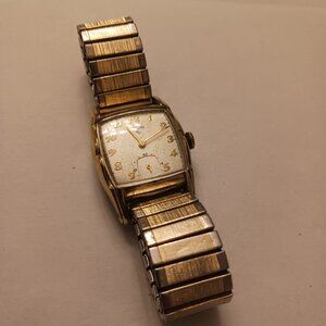 40s-50s Elgin (brand) Wrist watch #554 10k rgp self winding